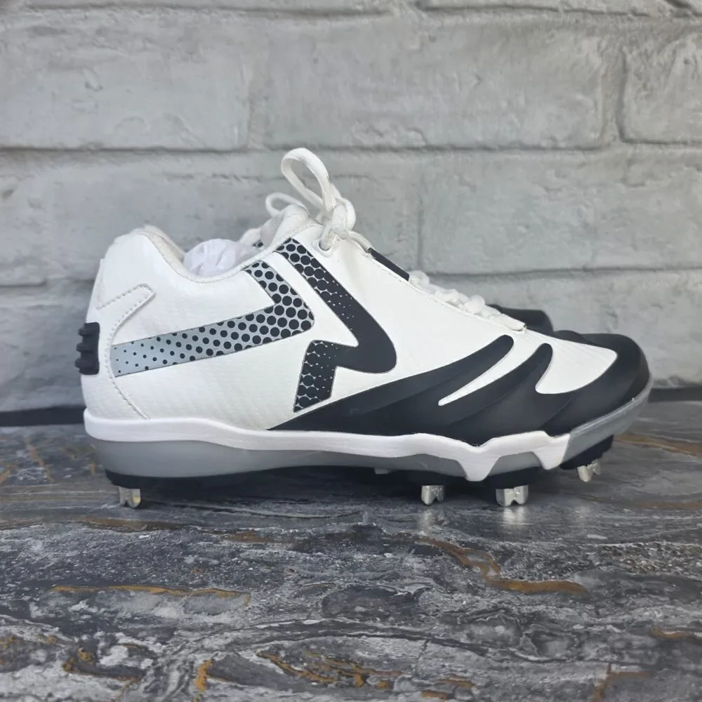 RIP-IT Diamond White Metal Spike Fastpitch Softball Cleats Size 9